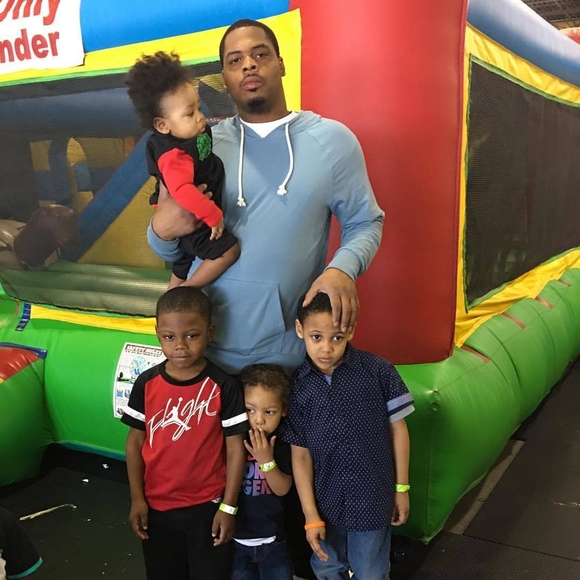 Meet your Posher, Albert - Picture 1 of 1